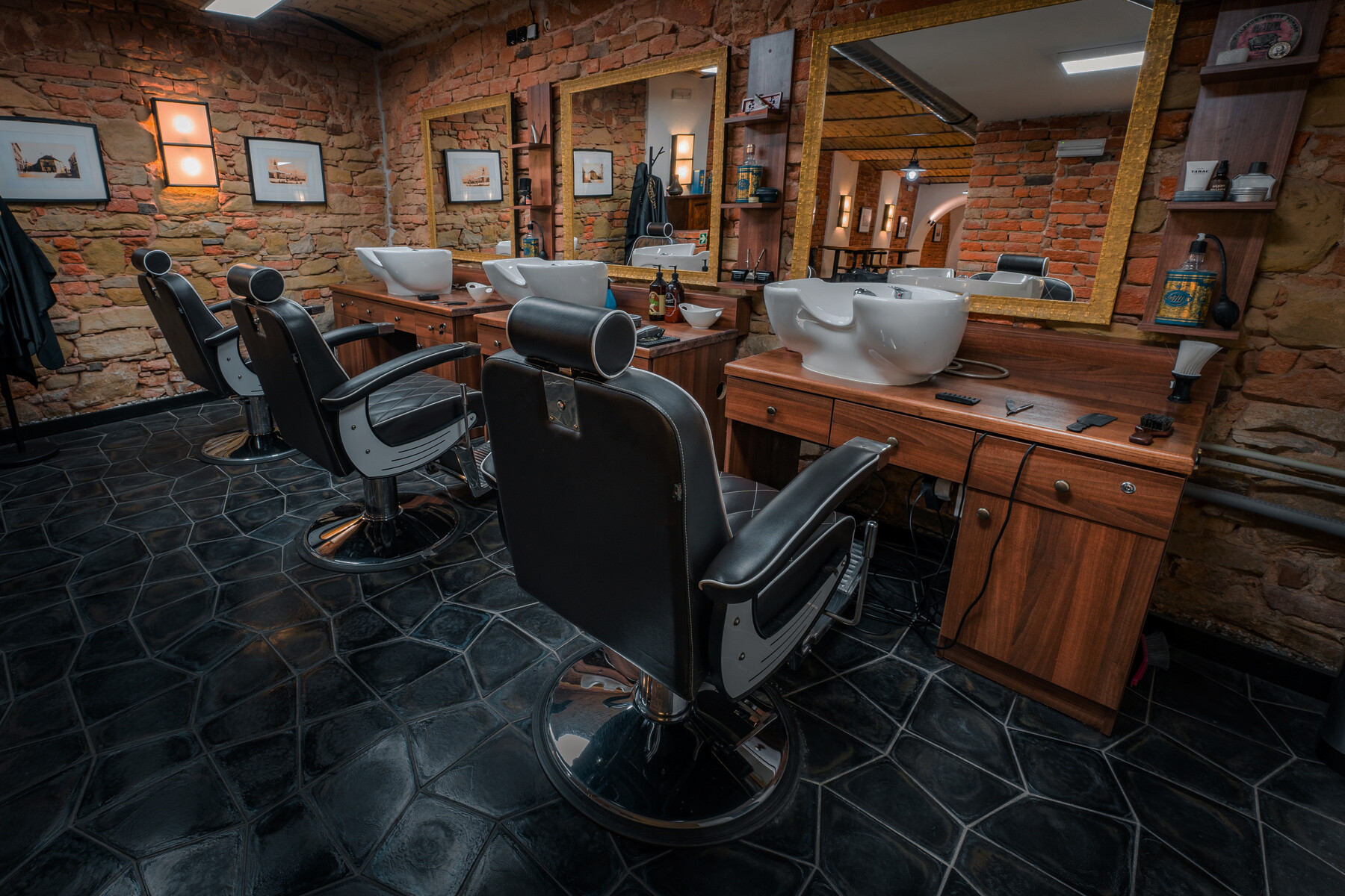 Head Barber Kroměříž